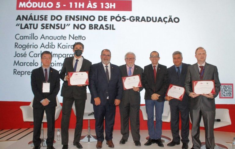 Ensino Superior na Odontologia é tema de abertura do segundo dia dos painéis da Arena CFO no CIOSP