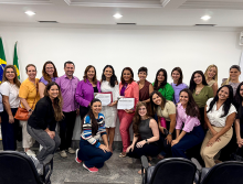 A Comissão CRO-RN Mulher realizou o CRO-RN Lilás com palestras de psicóloga e de delegada 